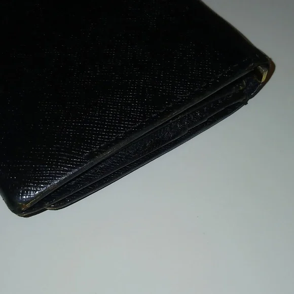 Burberry Wallet Includes C O A